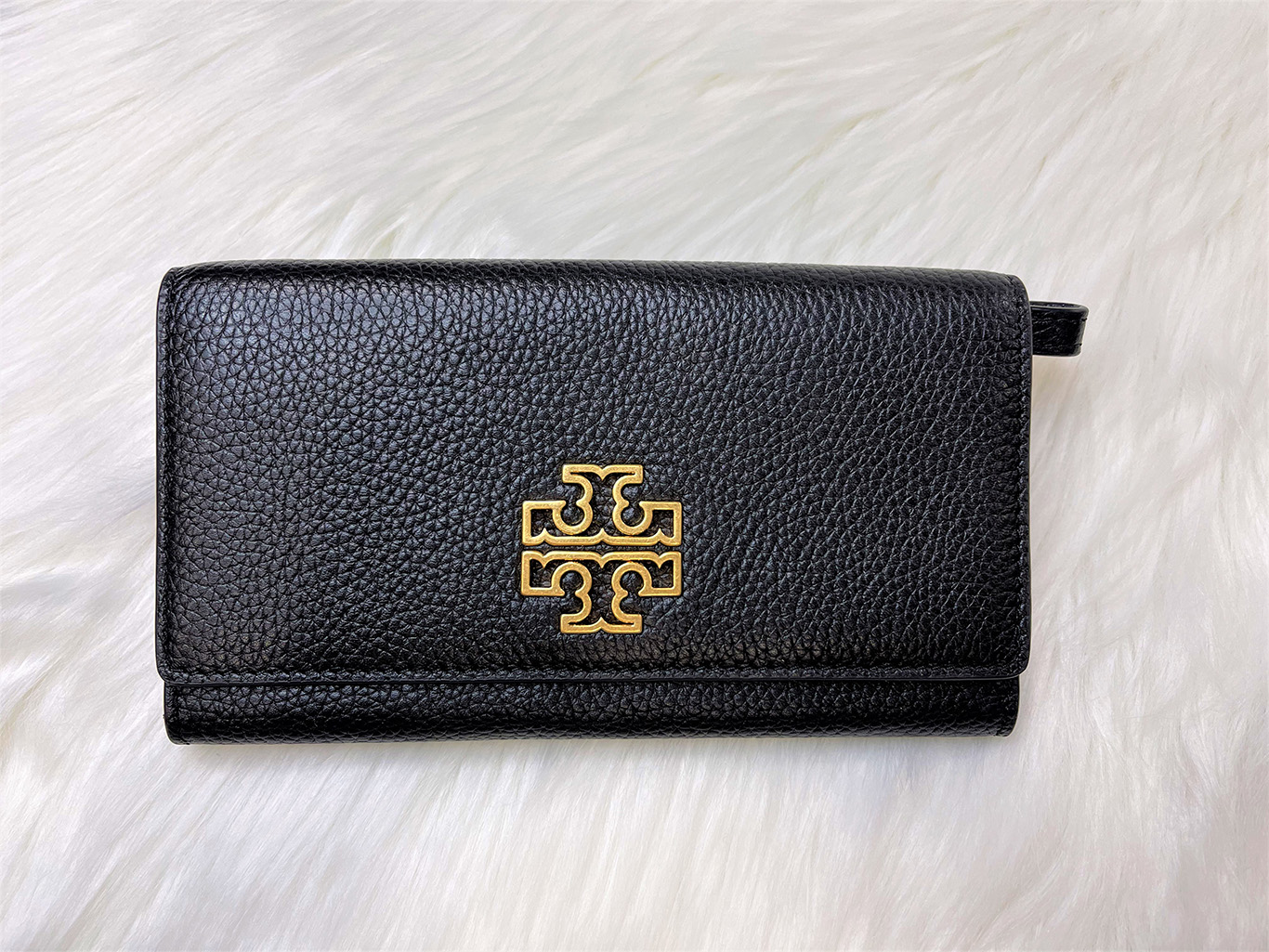 TORY BURCH Britten Smartphone Wallet (BLACK) – CB Shop USA