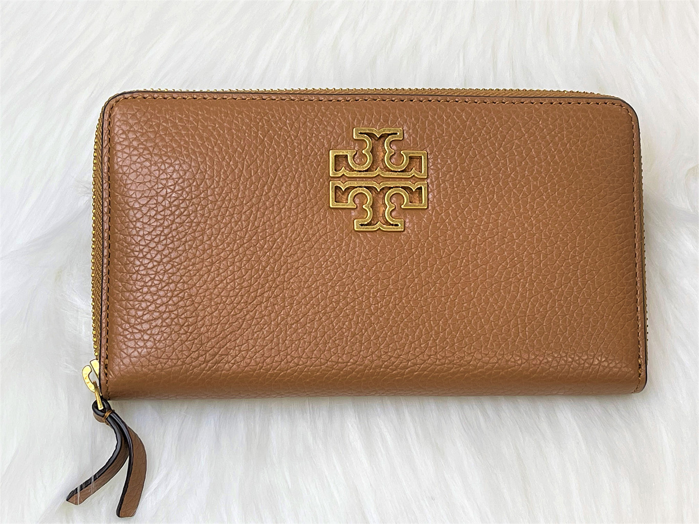 TORY BURCH Britten Zip Continen Wallet – CB Shop USA