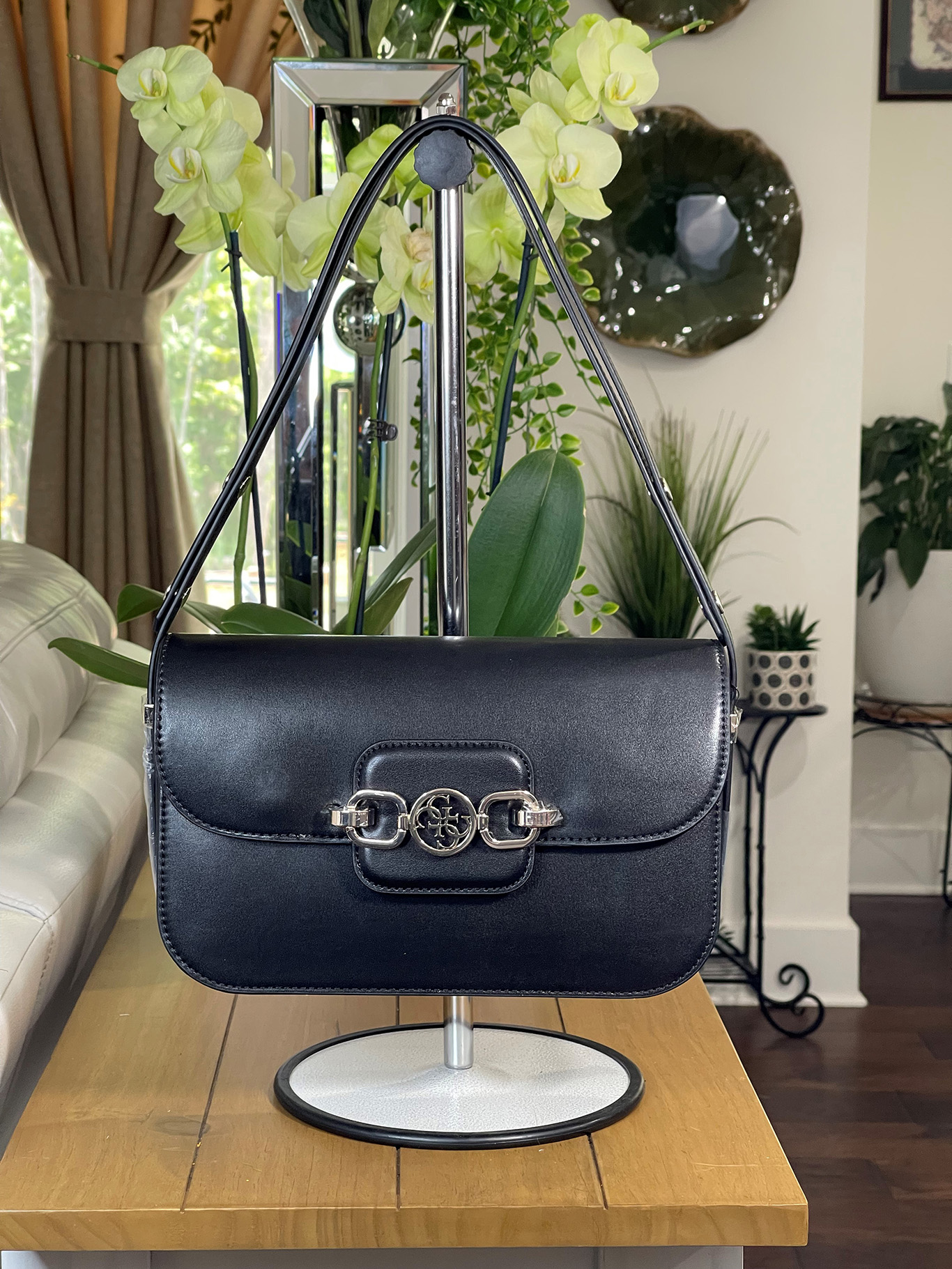 Guess Handbag in Black