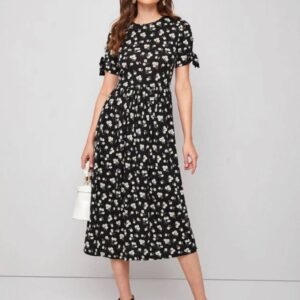 Knotted Cuff Daisy Floral Print Dress (Black)