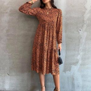 Allover Print Ruffle Hem Bishop Sleeve A-line Dress (Ginger)