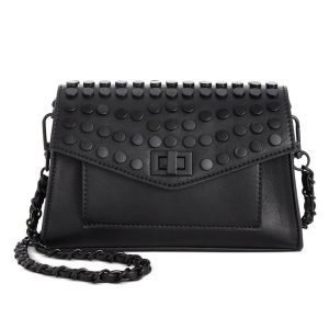  Steve Madden Aidan Battery Stud Flap (Black)