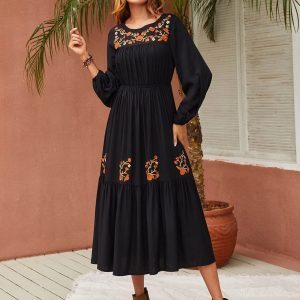 Rusttydustty Floral Embroidery Lantern Sleeve Ruffle Hem Dress (Black)