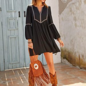 Rusttydustty Contrast Embroidered Trim Notched Dress